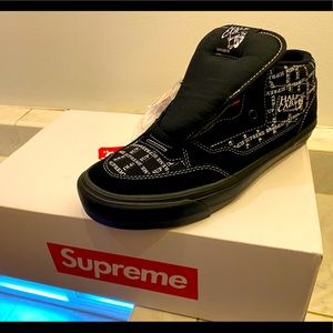 Supreme Vans Half Cab Grid Black